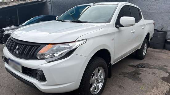 MITSUBISHI-L200 TRITON-2022
