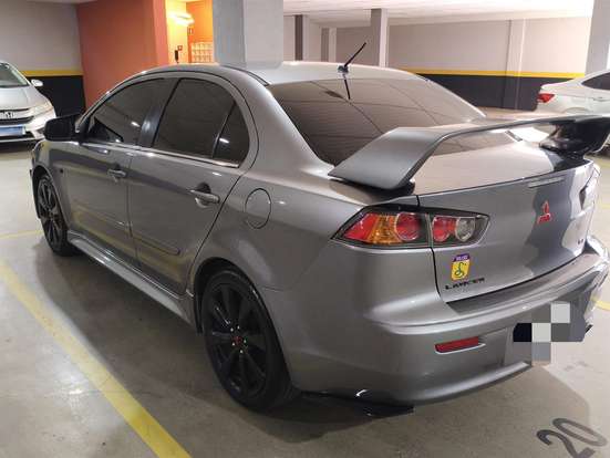 MITSUBISHI-LANCER-2013