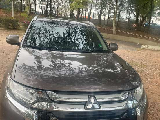 MITSUBISHI-OUTLANDER-2.0 COMFORT 16V GASOLINA 4P AUTOMÁTICO MITSUBISHI-OUTLANDER-2017