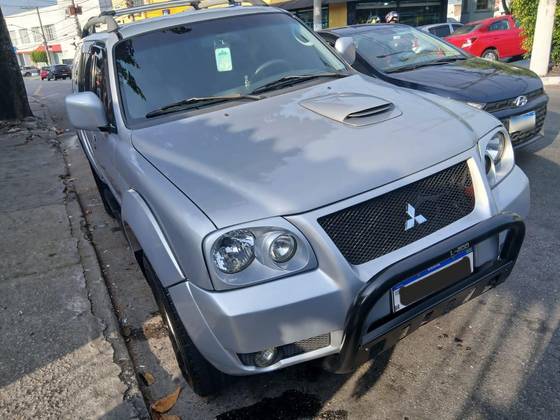 MITSUBISHI PAJERO SPORT 2.5 HPE 4X4 8V TURBO INTERCOOLER DIESEL 4P AUTOMÁTICO