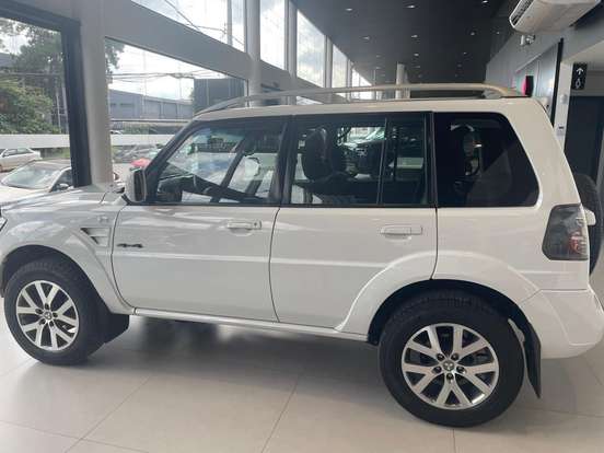 MITSUBISHI-PAJERO TR4-2014