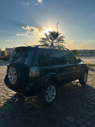 MITSUBISHI-PAJERO TR4-2011