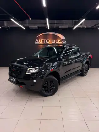 NISSAN FRONTIER 2.3 16V TURBO DIESEL PRO4X CD 4X4 AUTOMÁTICO NISSAN FRONTIER 2.3 16V TURBO DIESEL PRO4X CD 4X4 AUTOMÁTICO