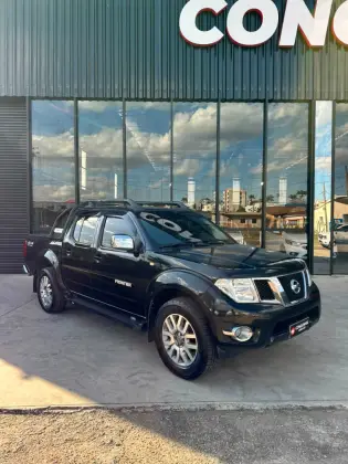 NISSAN FRONTIER 2.5 SL 4X4 CD TURBO ELETRONIC DIESEL 4P AUTOMÁTICO