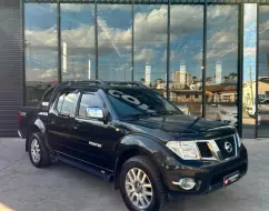 NISSAN FRONTIER 2.5 SL 4X4 CD TURBO ELETRONIC DIESEL 4P AUTOMÁTICO NISSAN FRONTIER 2.5 SL 4X4 CD TURBO ELETRONIC DIESEL 4P AUTOMÁTICO