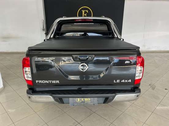 NISSAN-FRONTIER-2019