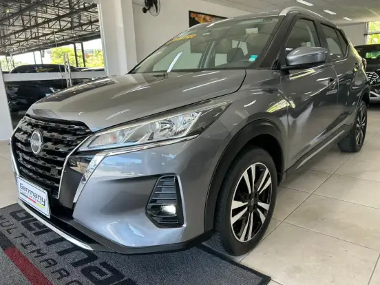 NISSAN-KICKS-2023