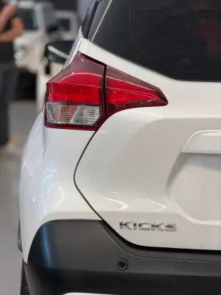 NISSAN-KICKS-2019