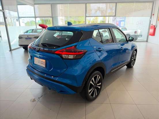 NISSAN-KICKS-2022