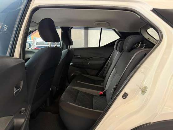 NISSAN-KICKS-1.6 16V FLEXSTART SV 4P XTRONIC NISSAN-KICKS-2020