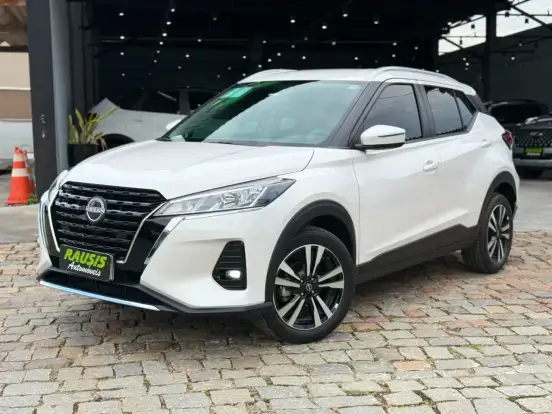 NISSAN-KICKS PLAY-2025