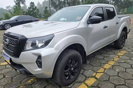 NISSAN FRONTIER 2.3 16V TURBO DIESEL SE CD 4X4 AUTOMÁTICO