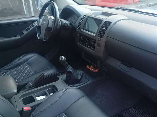 NISSAN-FRONTIER-2.5 SE STRIKE 4X2 CD TURBO ELETRONIC DIESEL 4P MANUAL NISSAN-FRONTIER-2011