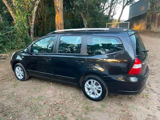NISSAN-GRAND LIVINA-1.8 S 16V FLEX 4P MANUAL NISSAN-GRAND LIVINA-2014