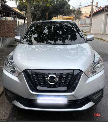 NISSAN-KICKS-2020