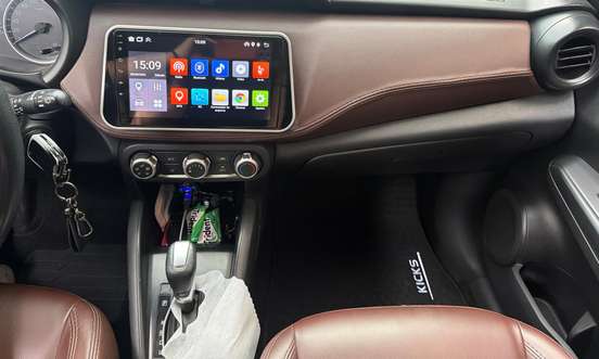 NISSAN-KICKS-2020