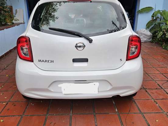 NISSAN-MARCH-1.0 S 12V FLEX 4P MANUAL NISSAN-MARCH-2015