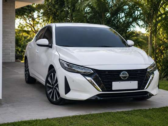 NISSAN-SENTRA-2024
