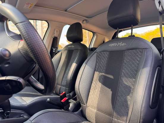 PEUGEOT-208-1.6 URBANTECH 16V FLEX 4P AUTOMÁTICO PEUGEOT-208-2017