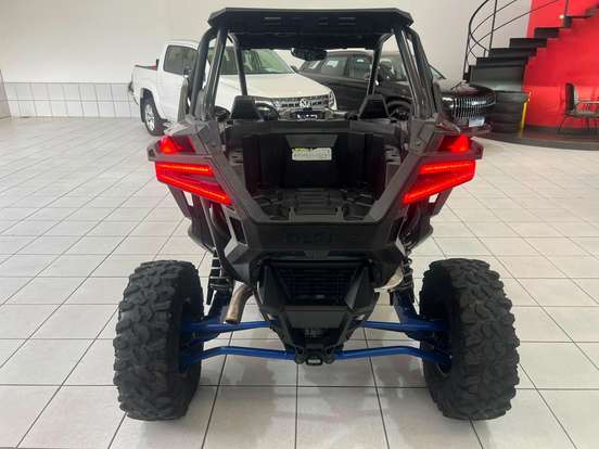 POLARIS-RZR PRO XP 4 1000 ULTIMATE-2021
