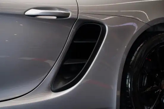 PORSCHE-718-2019