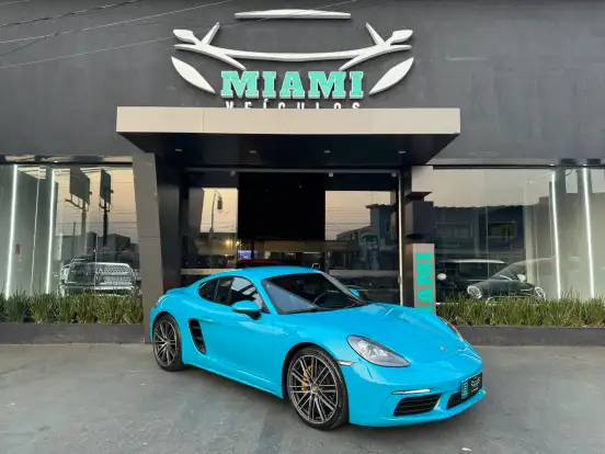 PORSCHE-718-2017