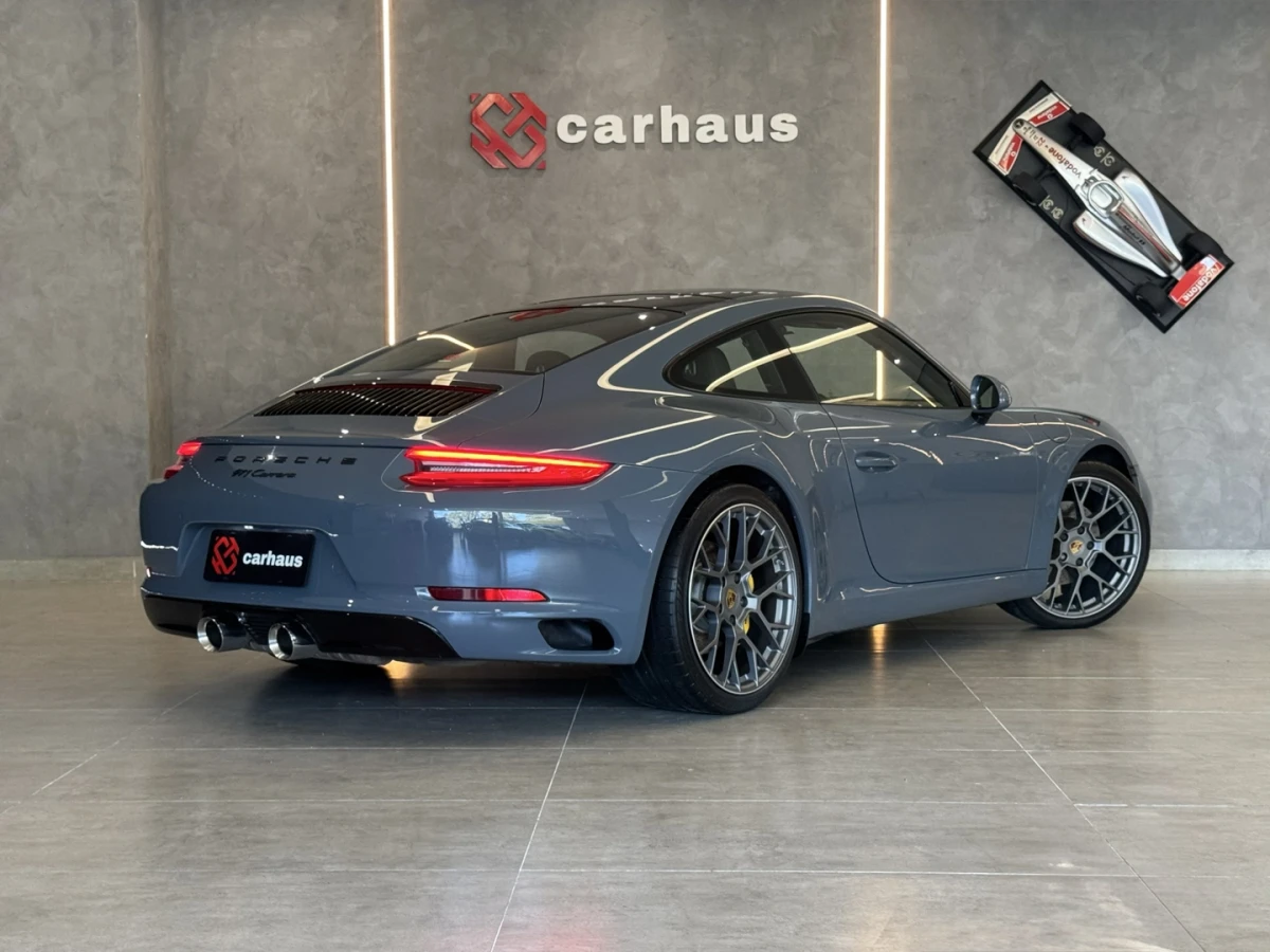 Porsche 911 — foto 4