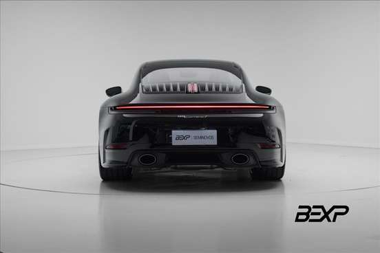 PORSCHE-911-2025