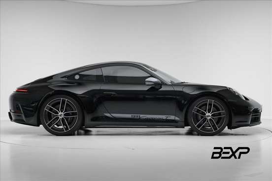 PORSCHE-911-2025