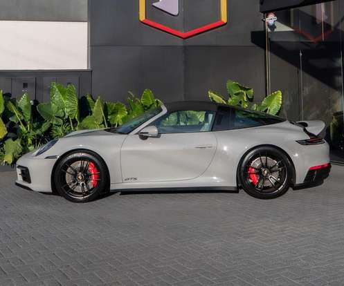 PORSCHE-911-2024