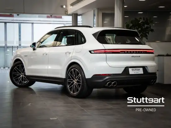 PORSCHE-CAYENNE-2024