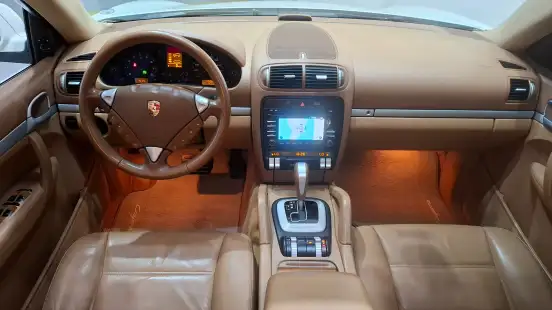 PORSCHE-CAYENNE-2008