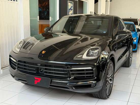 PORSCHE-CAYENNE-2022