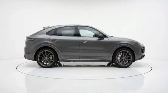 PORSCHE-CAYENNE-2022