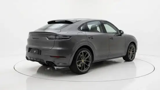 PORSCHE-CAYENNE-2022