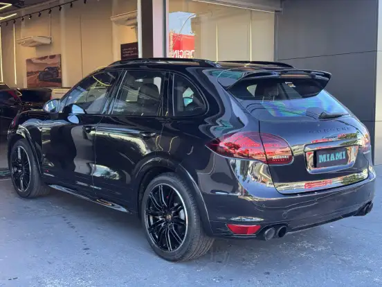 PORSCHE-CAYENNE-4.8 GTS 4X4 V8 32V GASOLINA 4P TIPTRONIC PORSCHE-CAYENNE-2012