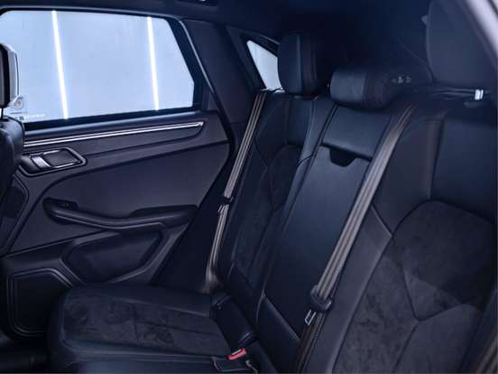 PORSCHE-MACAN-2.0 16V GASOLINA 4P AUTOMÁTICO PORSCHE-MACAN-2020
