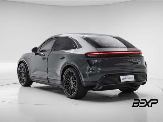 PORSCHE-MACAN-TURBO ELÉTRICO PORSCHE-MACAN-2025