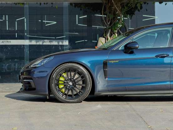 PORSCHE-PANAMERA-2.9 V6 4 E-HYBRID PDK PORSCHE-PANAMERA-2017