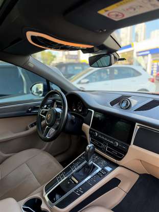 PORSCHE-MACAN-2019