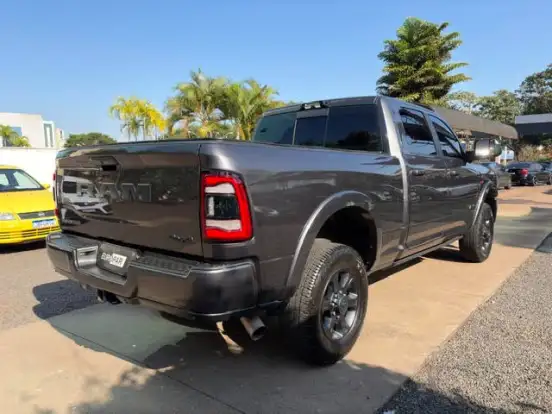 RAM-2500-6.7 I6 TURBO DIESEL LARAMIE CD 4X4 AUTOMÁTICO RAM-2500-2021