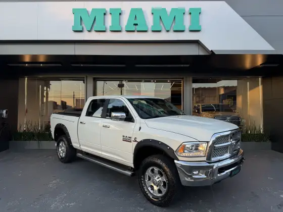 RAM 2500 6.7 LARAMIE 4X4 CD I6 TURBO DIESEL 4P AUTOMÁTICO RAM 2500 6.7 LARAMIE 4X4 CD I6 TURBO DIESEL 4P AUTOMÁTICO