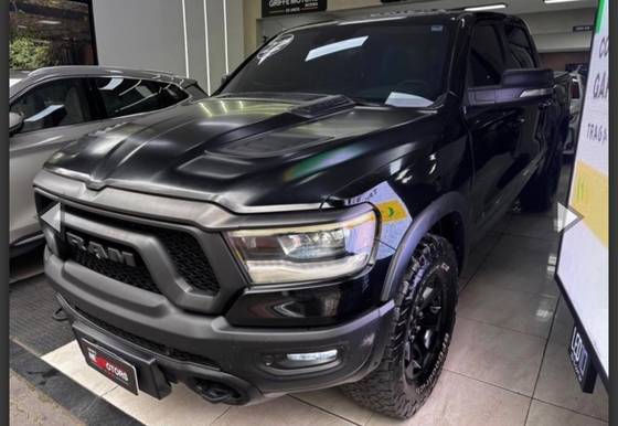RAM 1500 5.7 V8 GASOLINA REBEL CD 4X4 AUTOMÁTICO