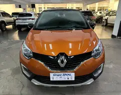 RENAULT CAPTUR 1.6 16V SCE FLEX INTENSE X-TRONIC RENAULT CAPTUR 1.6 16V SCE FLEX INTENSE X-TRONIC