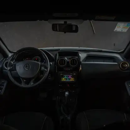 RENAULT-DUSTER-2019
