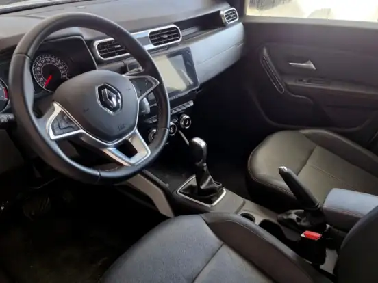 RENAULT-DUSTER-2024