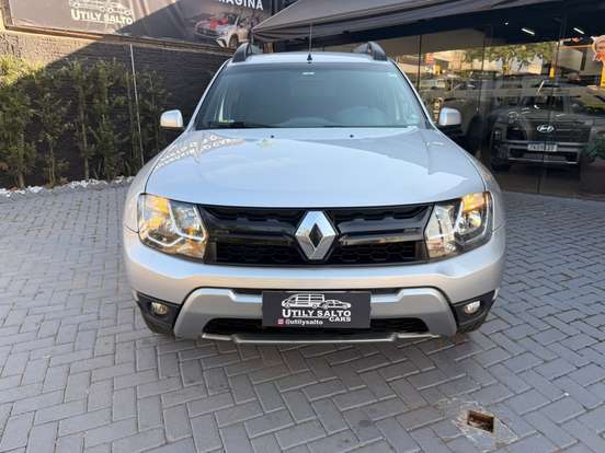 RENAULT-DUSTER-2018