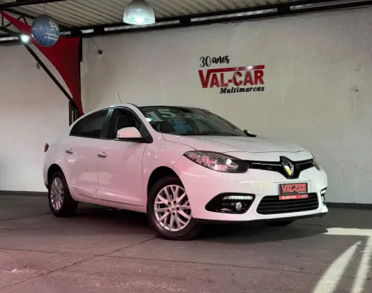 RENAULT FLUENCE 2.0 DYNAMIQUE 16V FLEX 4P MANUAL RENAULT FLUENCE 2.0 DYNAMIQUE 16V FLEX 4P MANUAL