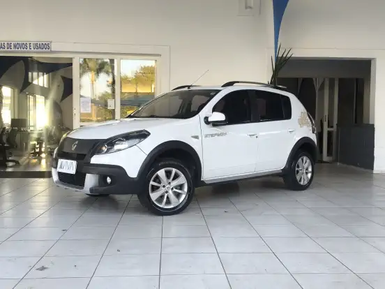 RENAULT-SANDERO-1.6 STEPWAY 8V FLEX 4P MANUAL RENAULT-SANDERO-2013