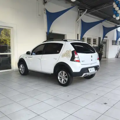 RENAULT-SANDERO-1.6 STEPWAY 8V FLEX 4P MANUAL RENAULT-SANDERO-2013